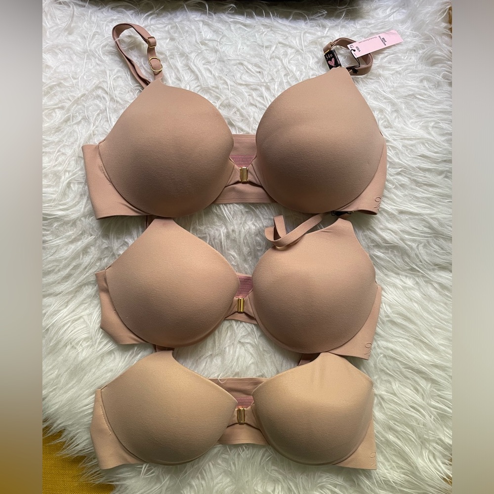 COPY - NWT 3/$50 Victoria’s Secret Incredible Bra size 34B